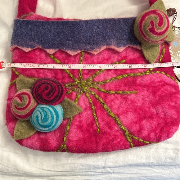 BNWT; UTTAM London felted purse - Picture 9 of 13